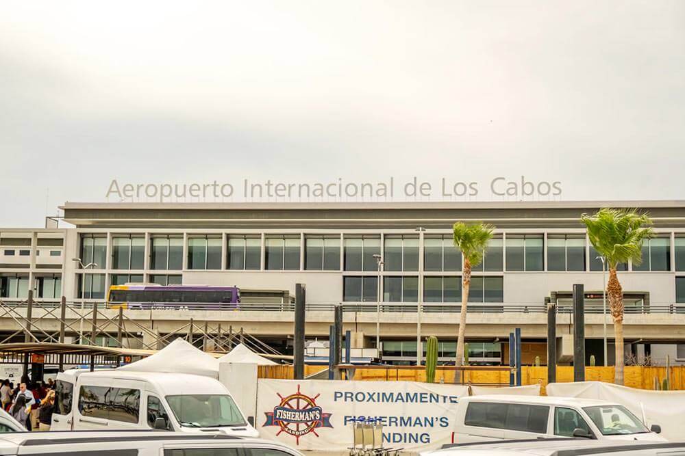 there are two airports in Cabo San Lucas