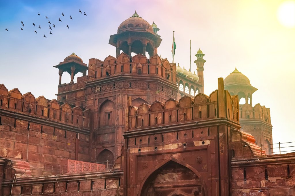 Take a tour of Red Fort.