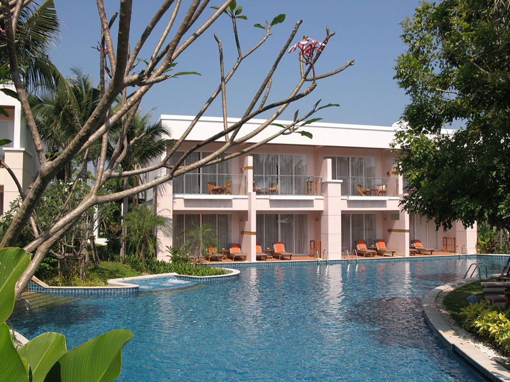 Most Affordable and Most Luxurious Hotels in Thailand with Price and Location