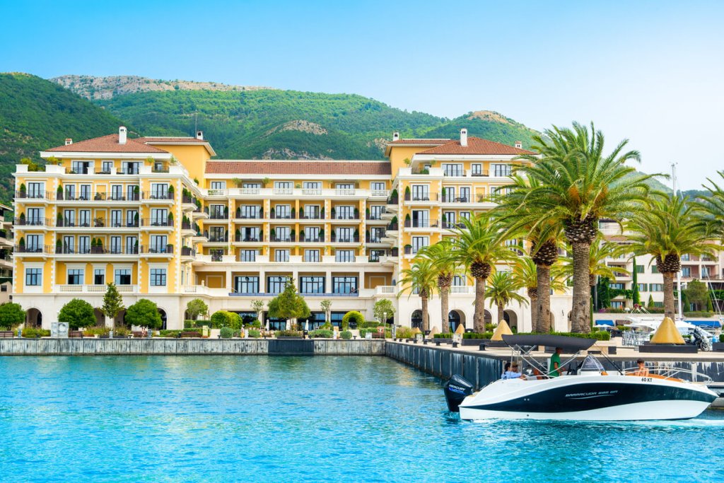 Adriatic Luxe Hotel